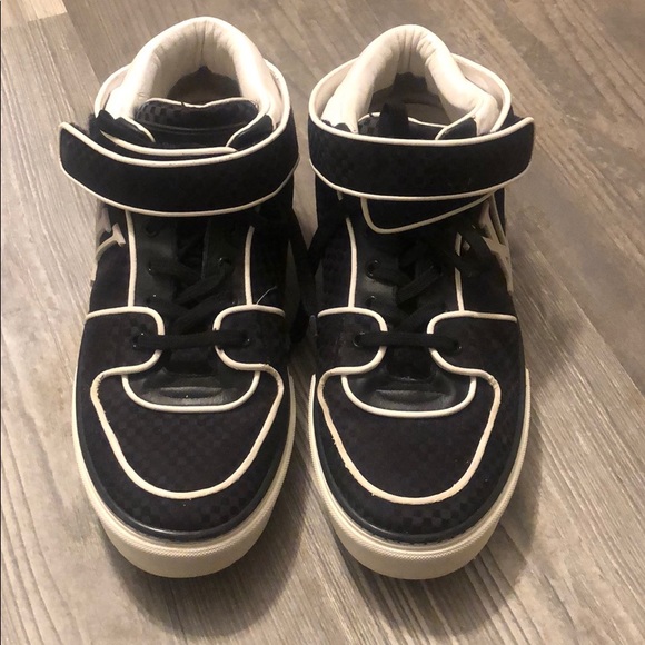 Louis Vuitton Acapulco Checkered Hi-Top Sneakers - Picture 3 of 12